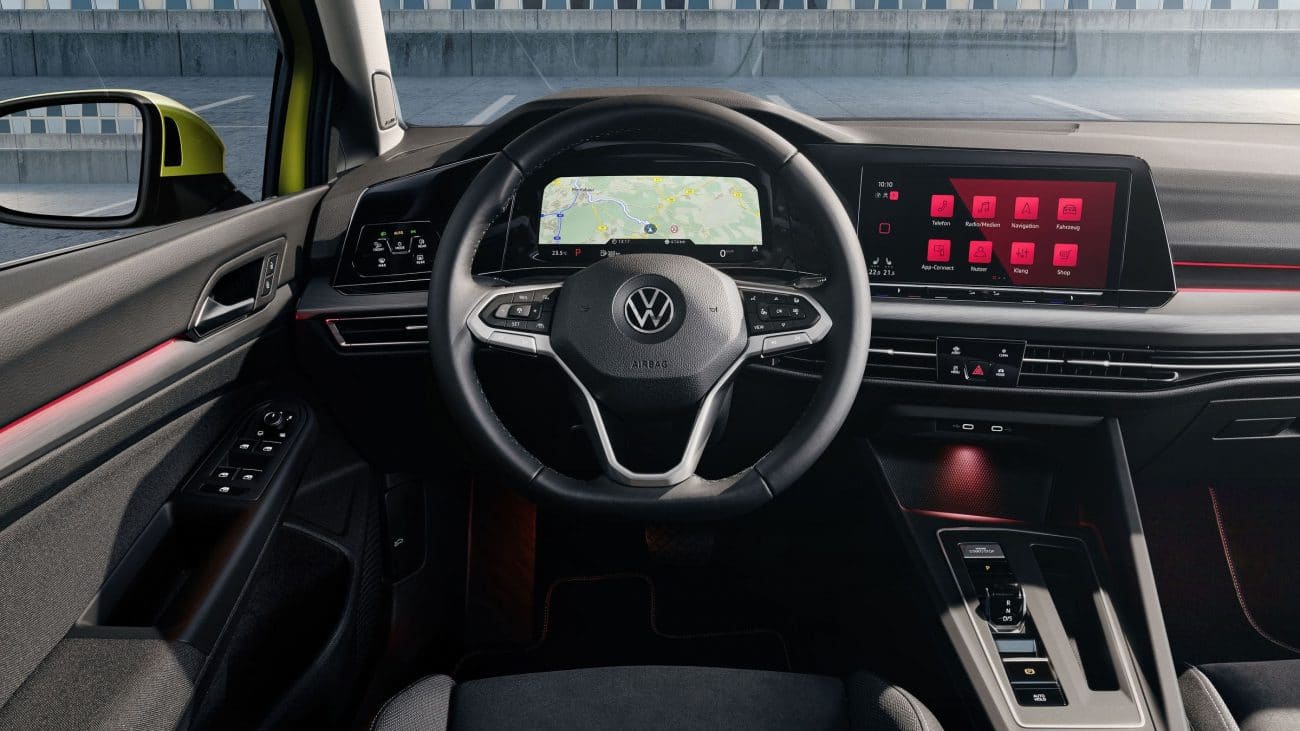 قمرة القيادة الرقمية الجديدة في VW Golf